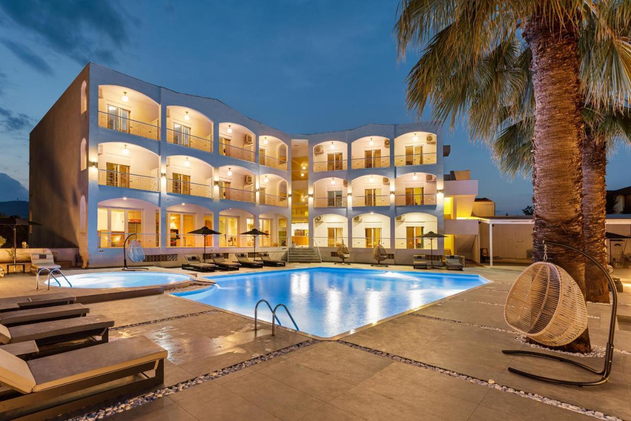 Stavros Beach Hotel Esterno foto