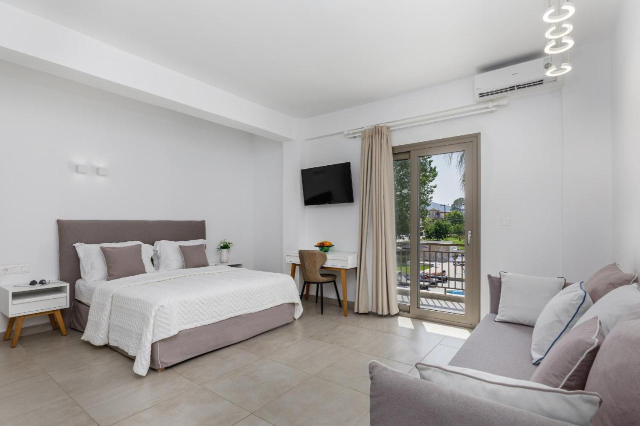 Stavros Beach Hotel Esterno foto