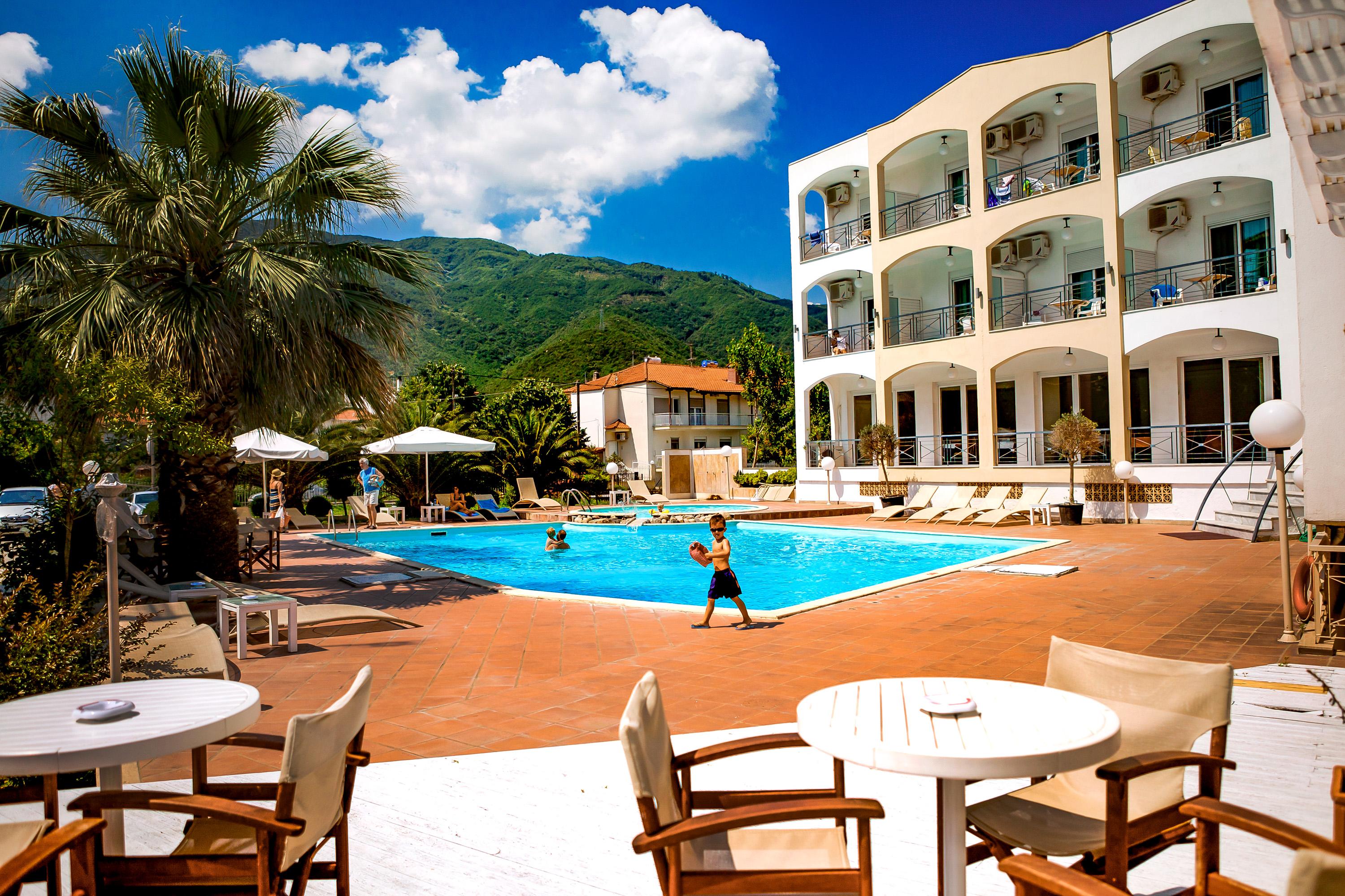 Stavros Beach Hotel Esterno foto