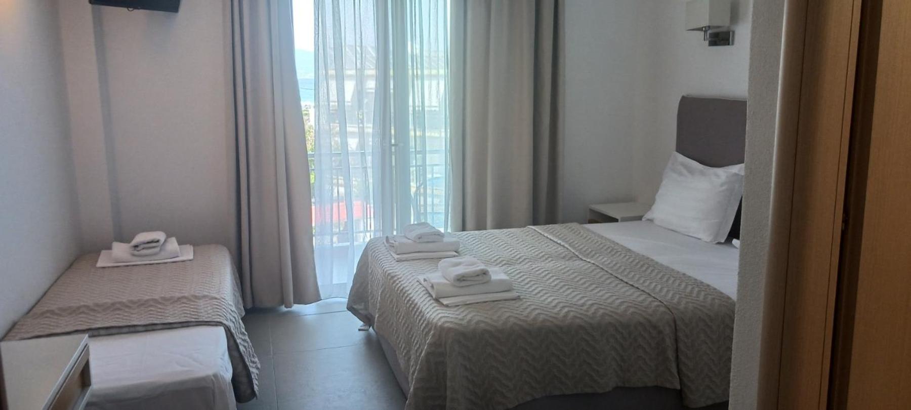 Stavros Beach Hotel Esterno foto